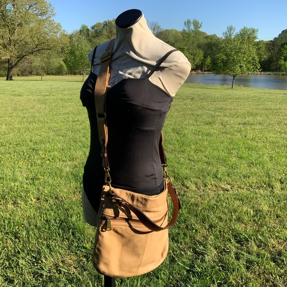 Vintage Fossil Explorer Crossbody Bag - Picture 6 of 12